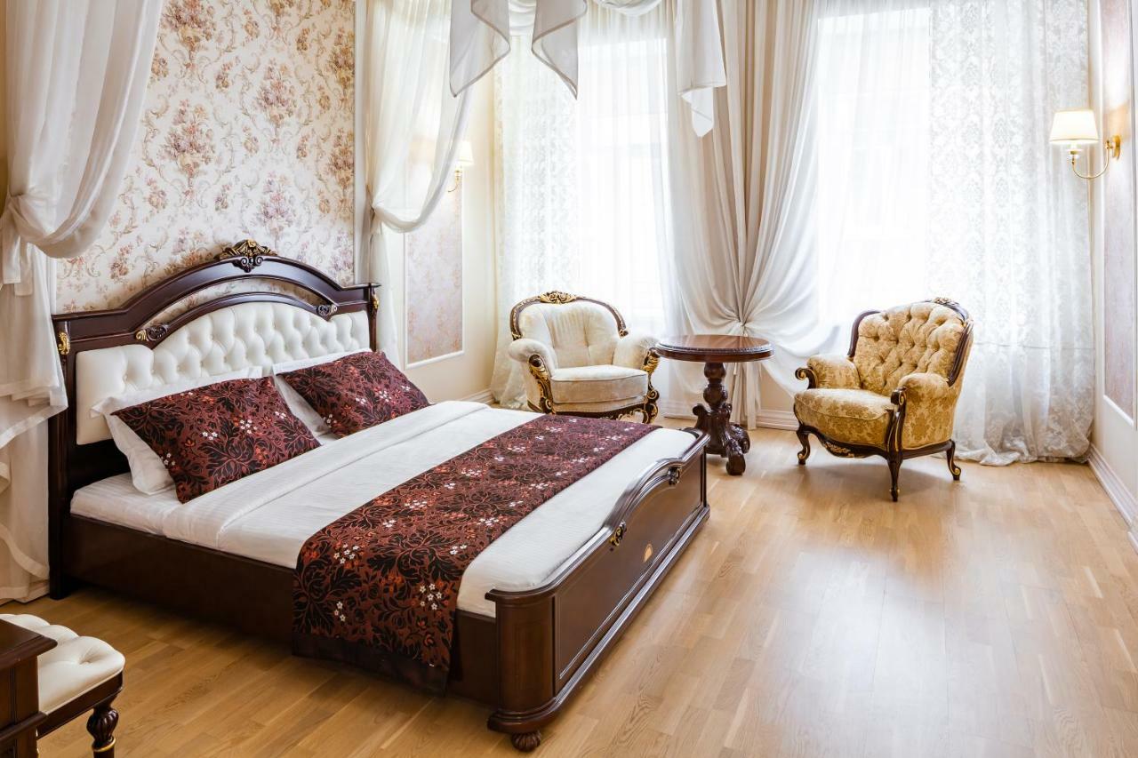 Romari Проспект Свободи 31 Lviv Exterior photo